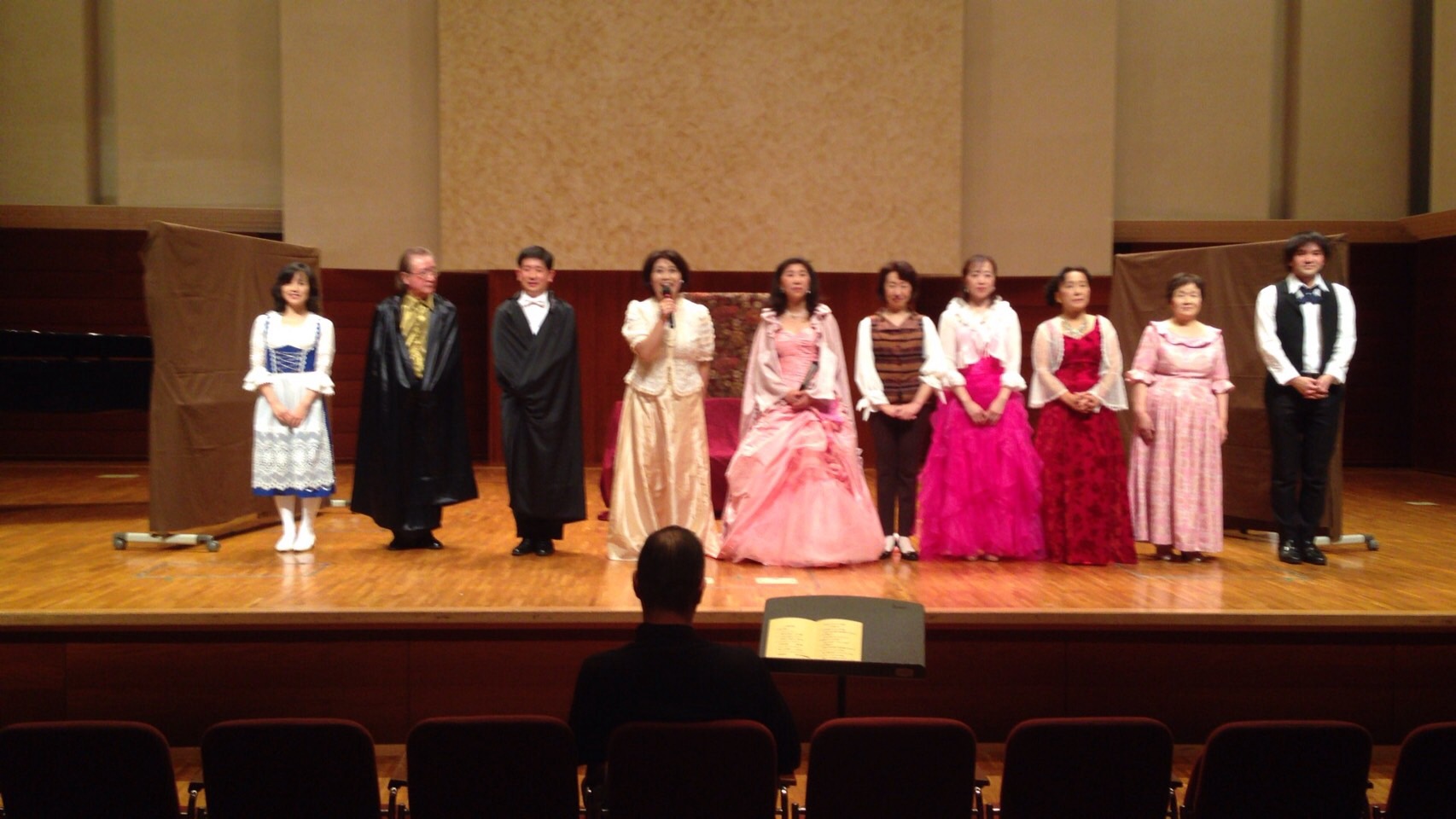 多摩オペラ研究会　　多摩市音楽祭 平成28年 10月30日(日)関戸公民館 ヴィータホール